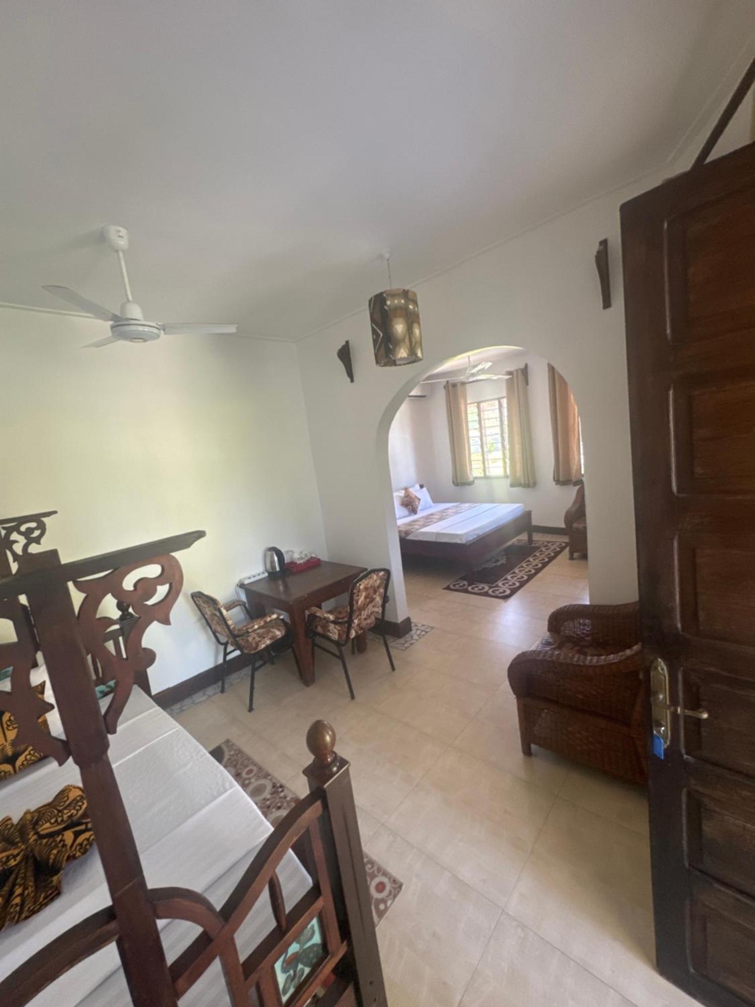 Zanzinite Beach Spa Hotel Zanzibar 外观 照片