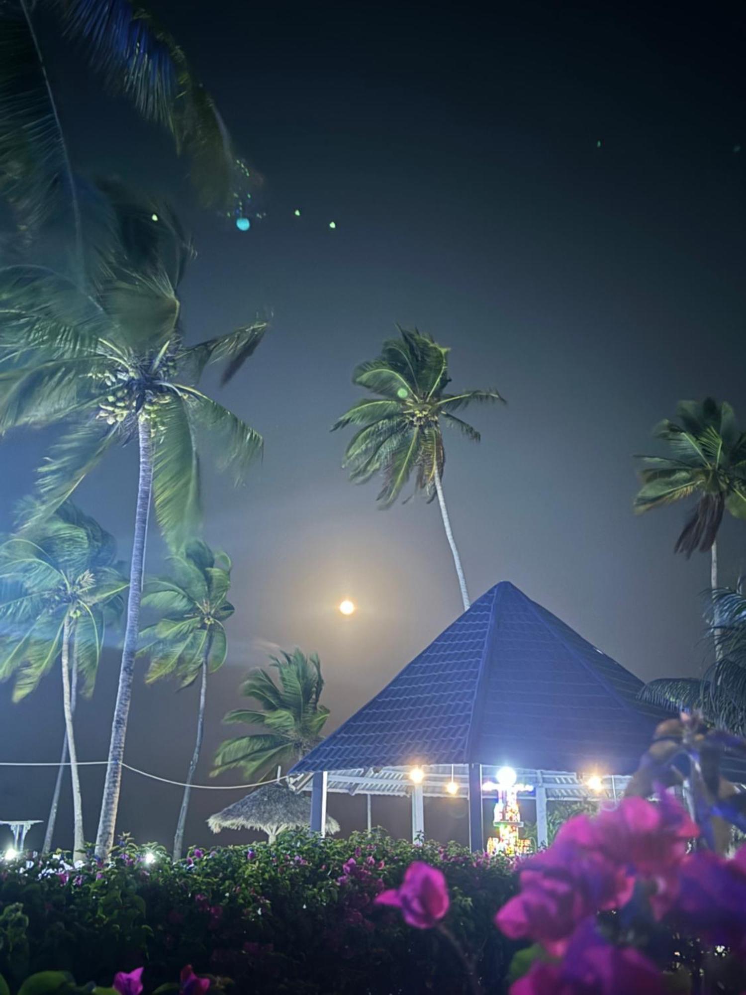 Zanzinite Beach Spa Hotel Zanzibar 外观 照片